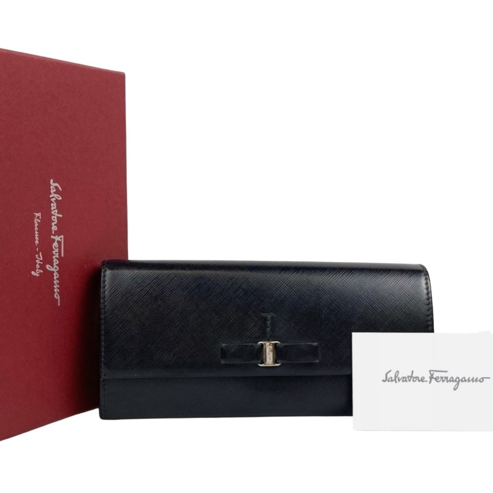 🖤 Authenric Salvatore Ferragamo Black Leather Long Wallet IR22A994 EUC 🖤 - Picture 16 of 16